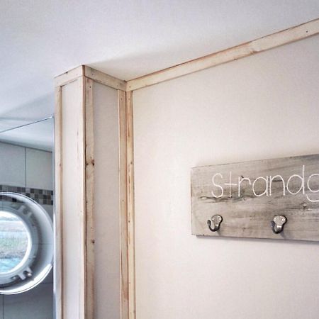 Urlauberschiff Neptun Im Ostseebad Prerow Exteriér fotografie